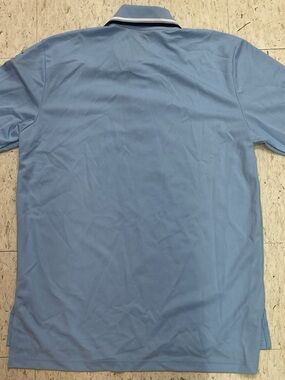 Men's Light Blue Polo Shirt with Contrast Collar